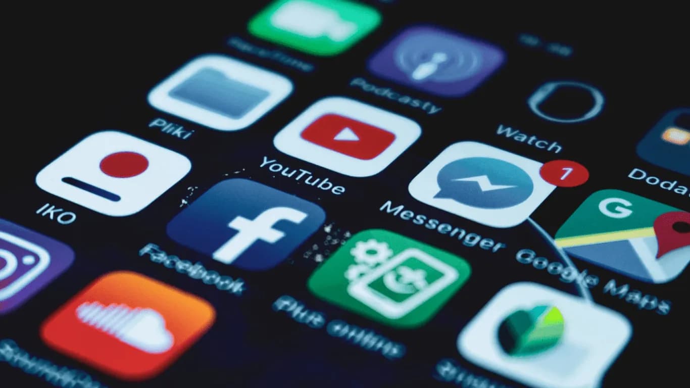 Maximisez votre impact sur les médias sociaux avec Nuaweb : Comprendre le nouvel horizon